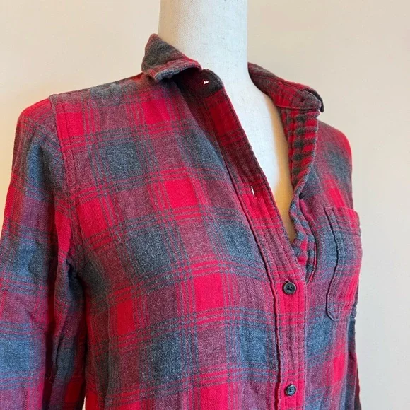 Madewell Ex-Boyfriend Shirt in Lansing Red Grey Plaid Size XS - Picture 3 of 5